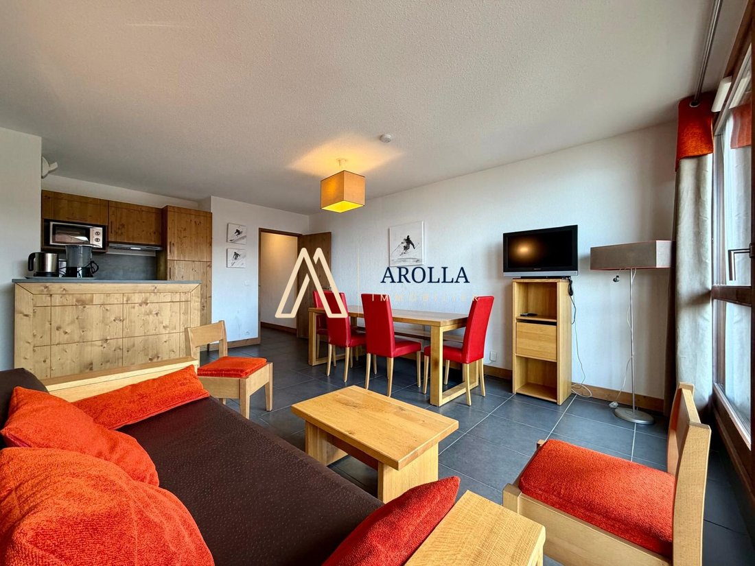 Apartment in Bourg-Saint-Maurice, Auvergne-Rhône-Alpes, France 1 - 18623882