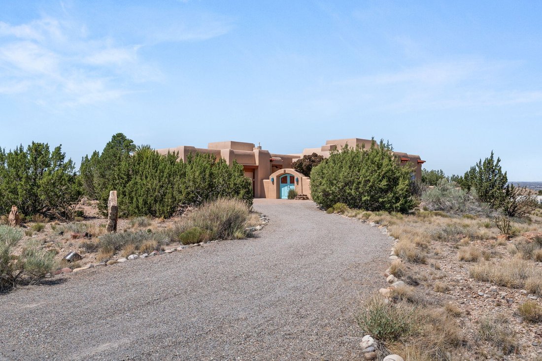 House in Placitas, New Mexico, United States 3 - 18624188