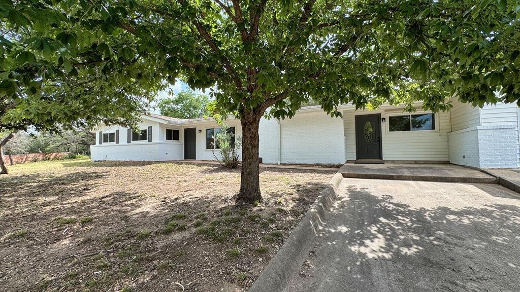 House in Kerrville, Texas, United States 2 - 18317928