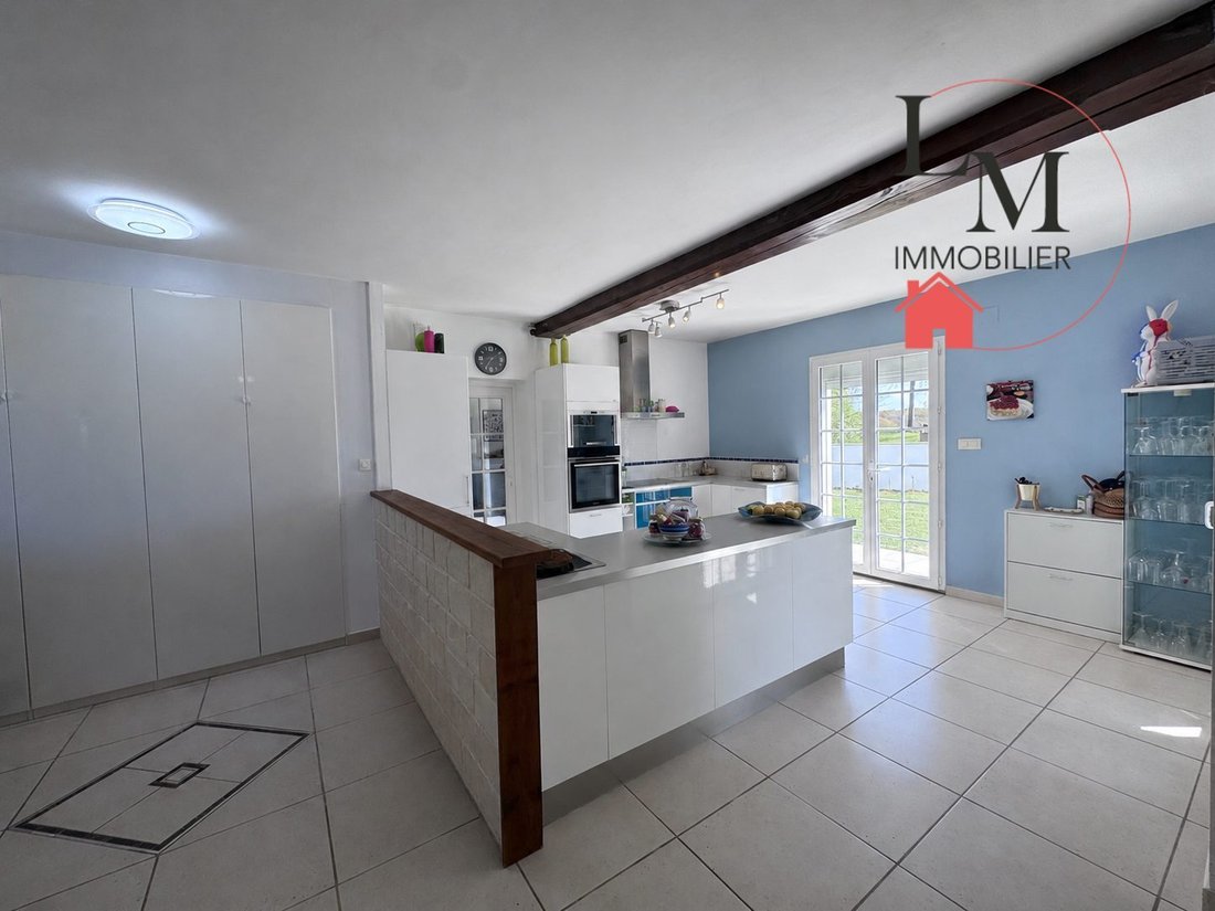 Villa in Saint-Palais, Nouvelle-Aquitaine, France 4 - 18332323