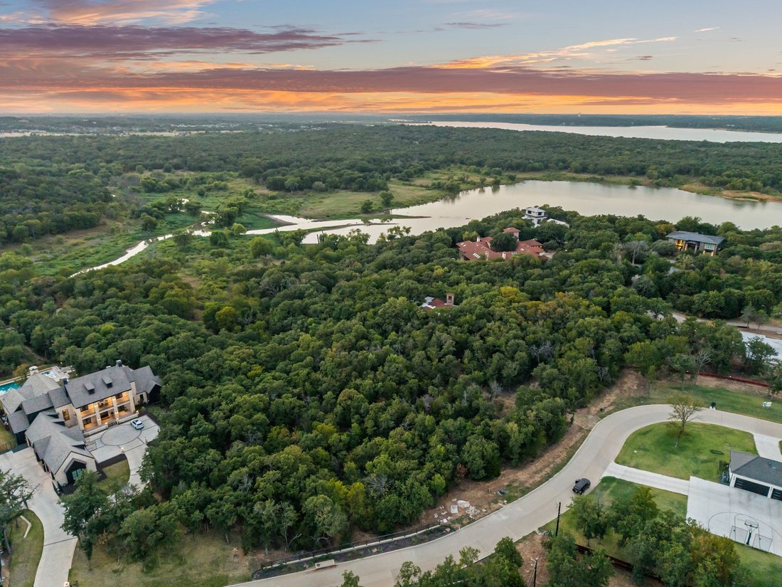 Land in Grapevine, Texas, United States 1 - 18624083