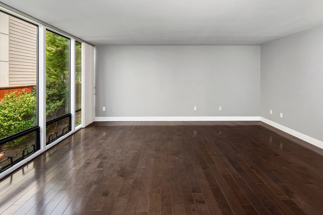 Condo in Kirkland, Washington, United States 5 - 18623921