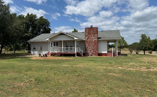 House in Adair, Oklahoma, United States 1