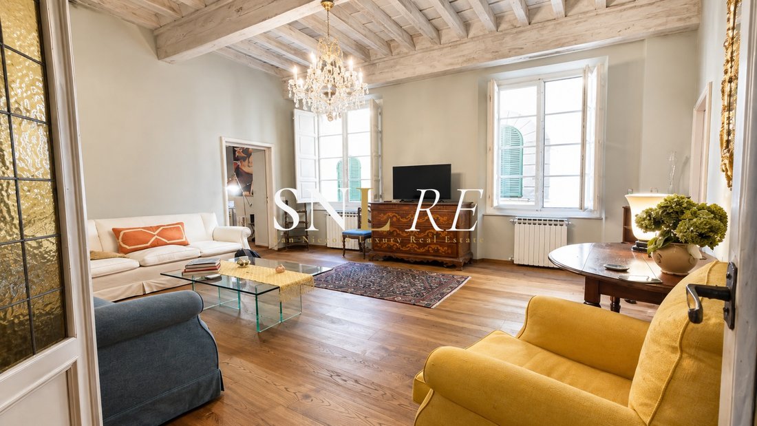 Apartment in Historic Center, Lucca, Tuscany 1 - 18613645
