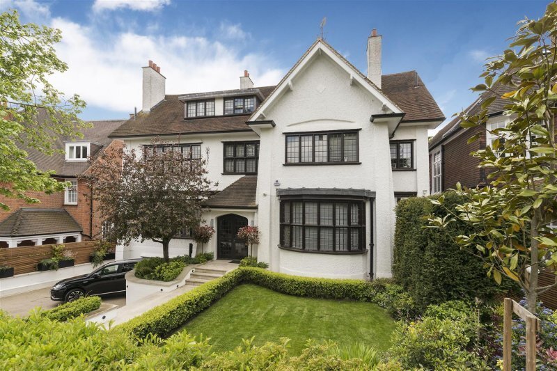 House in Hampstead, Camden, England 1 - 16689816