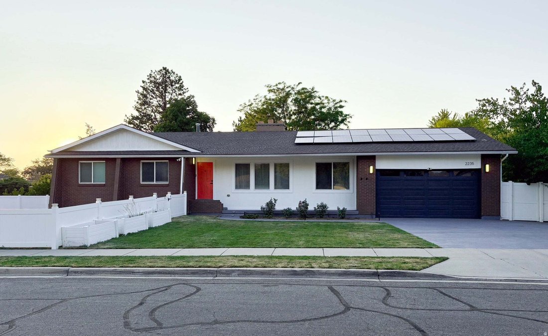 House in Sandy, Utah, United States 2 - 18624588