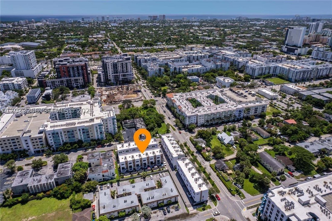 Condo in Fort Lauderdale, Florida, United States 4 - 18113027