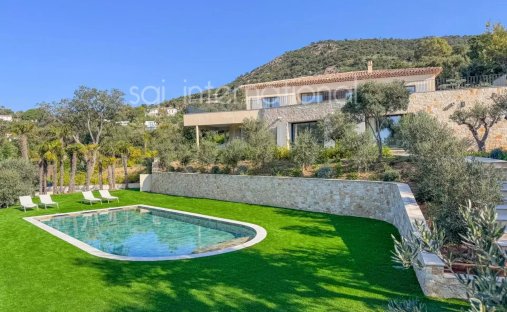House in Grimaud, Provence-Alpes-Côte d'Azur, France 1