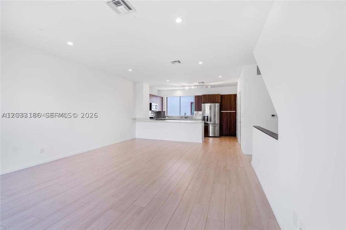 Condo in Fort Lauderdale, Florida, United States 5 - 18112975