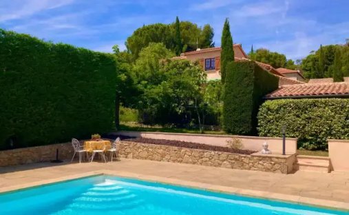 Villa in Villecroze, Provence-Alpes-Côte d'Azur, France 1