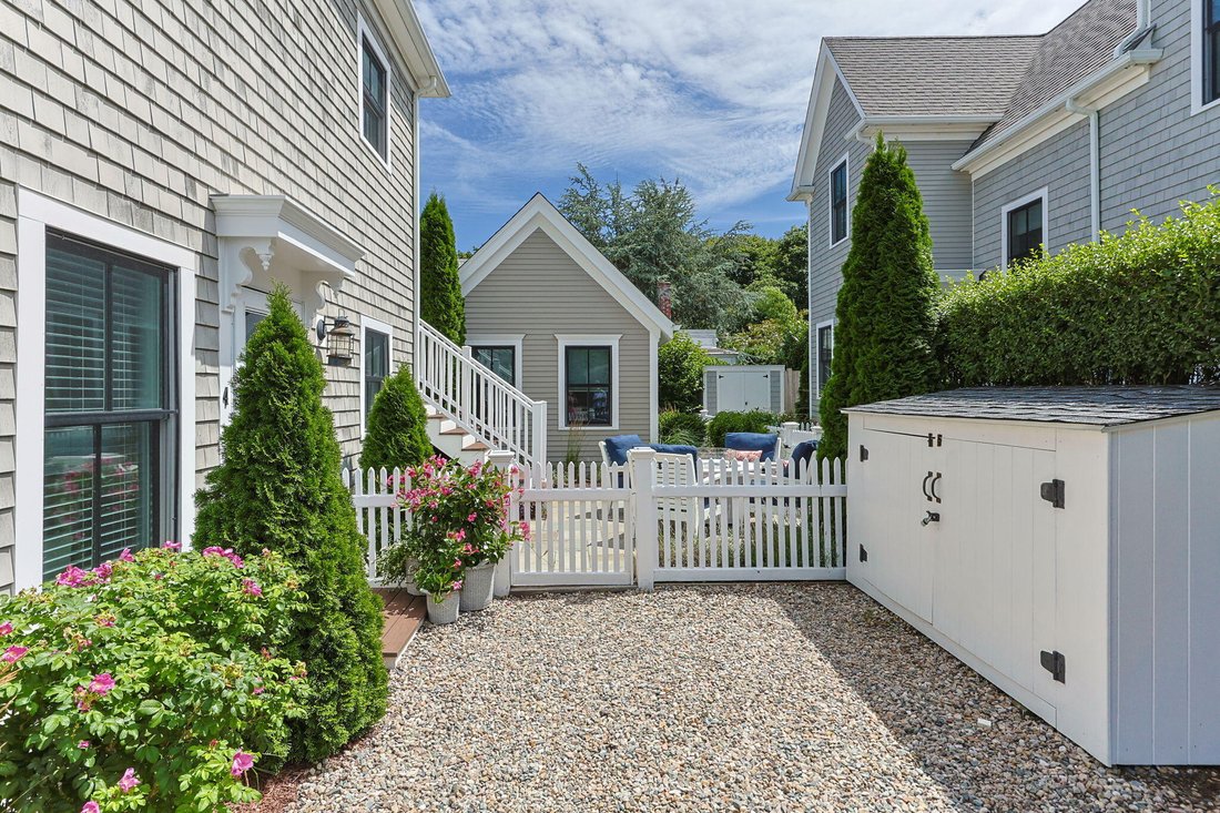 Condo in Provincetown, Massachusetts, United States 3 - 18624725