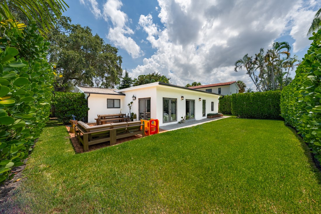 Boca Raton, Florida, United States 5 - 18624724