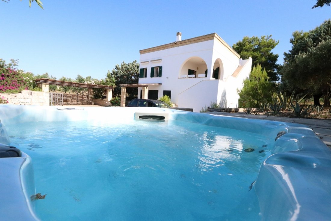 Villa in Salve, Apulia, Italy 1 - 18624874