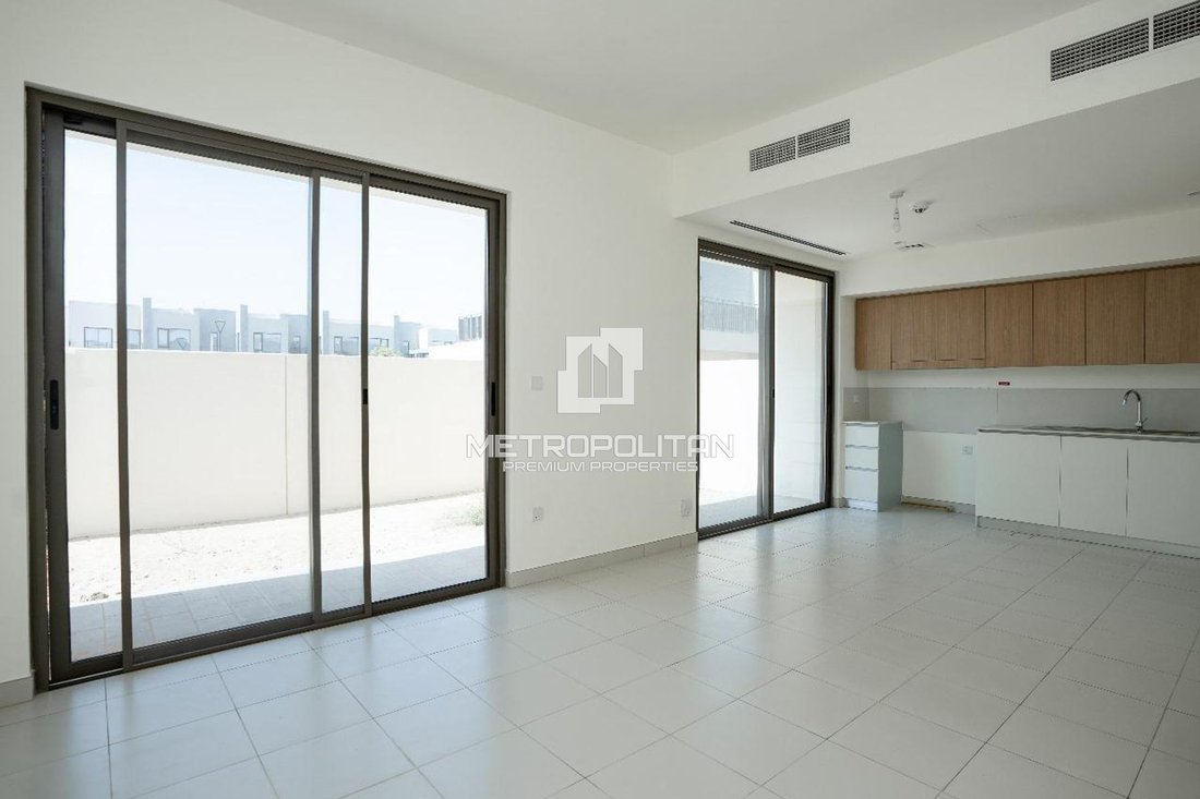 Villa in Dubai South Golf District, Dubai, United Arab Emirates 2 - 18624986