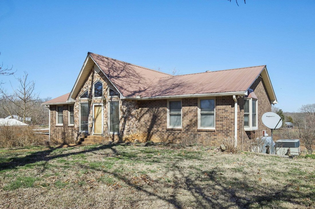 House in Bon Aqua, Tennessee, United States 5 - 18625197