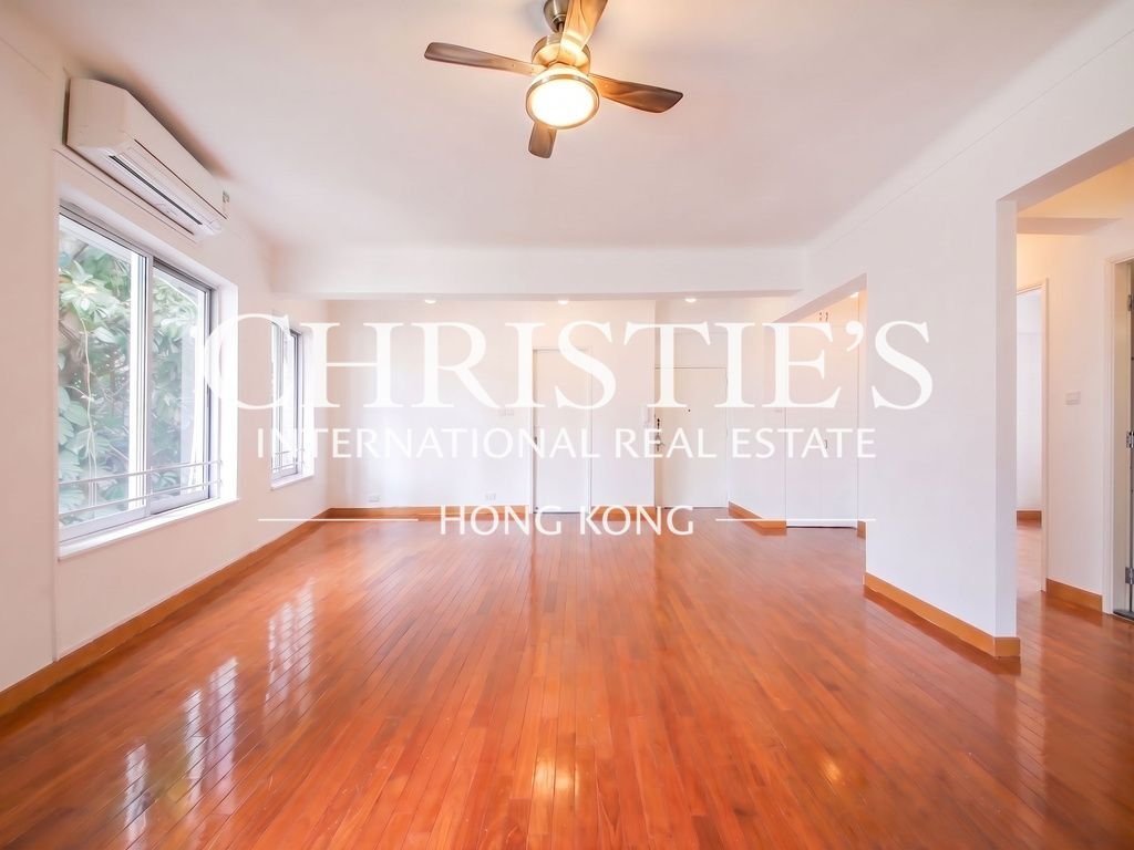 Apartment in Hong Kong, Hong Kong 3 - 15435199