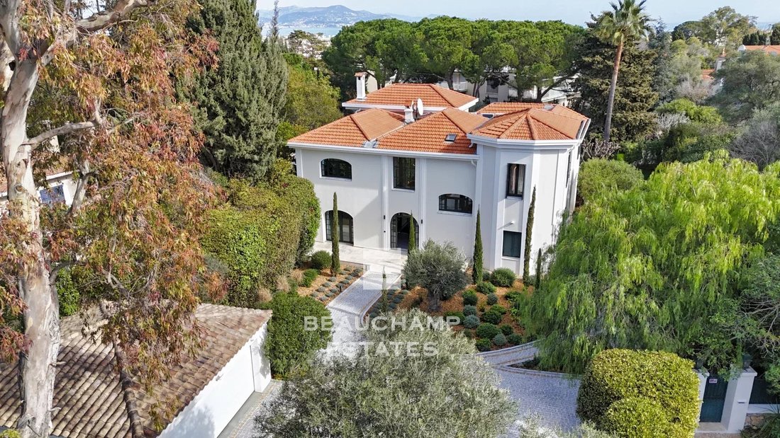 Villa in Ponteil, Antibes, France 1 - 14968268