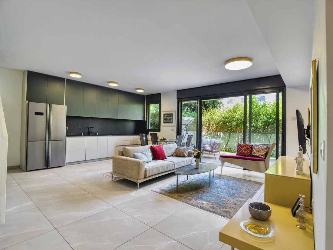 Apartment in Tel Aviv-Yafo, Tel Aviv District, Israel 4 - 18258761