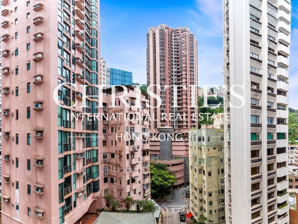 Apartment in Hong Kong, Hong Kong 1 - 18090305