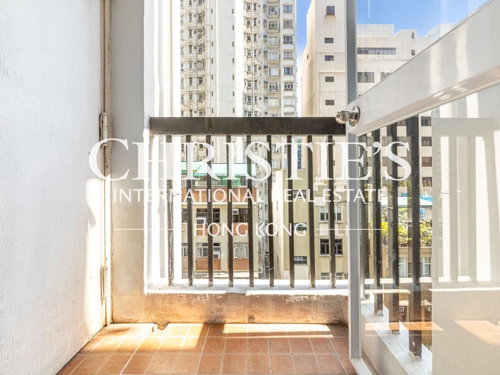 Apartment in Hong Kong, Hong Kong 3 - 17309436