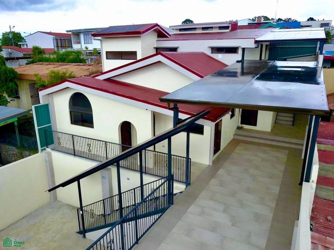 House in Cinco Esquinas, San José Province, Costa Rica 1 - 17101275