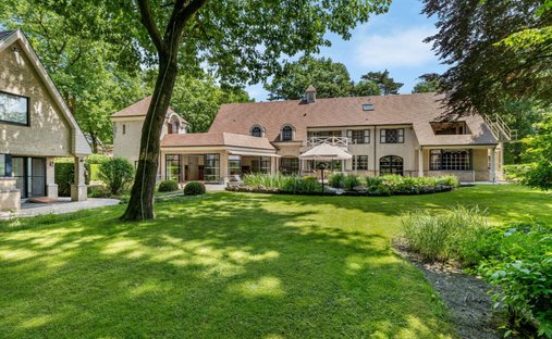 Villa in Oud-Turnhout, Flanders, Belgium 1