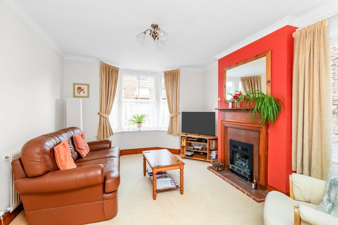 House in Oakhill, Horsham, England 3 - 18624858
