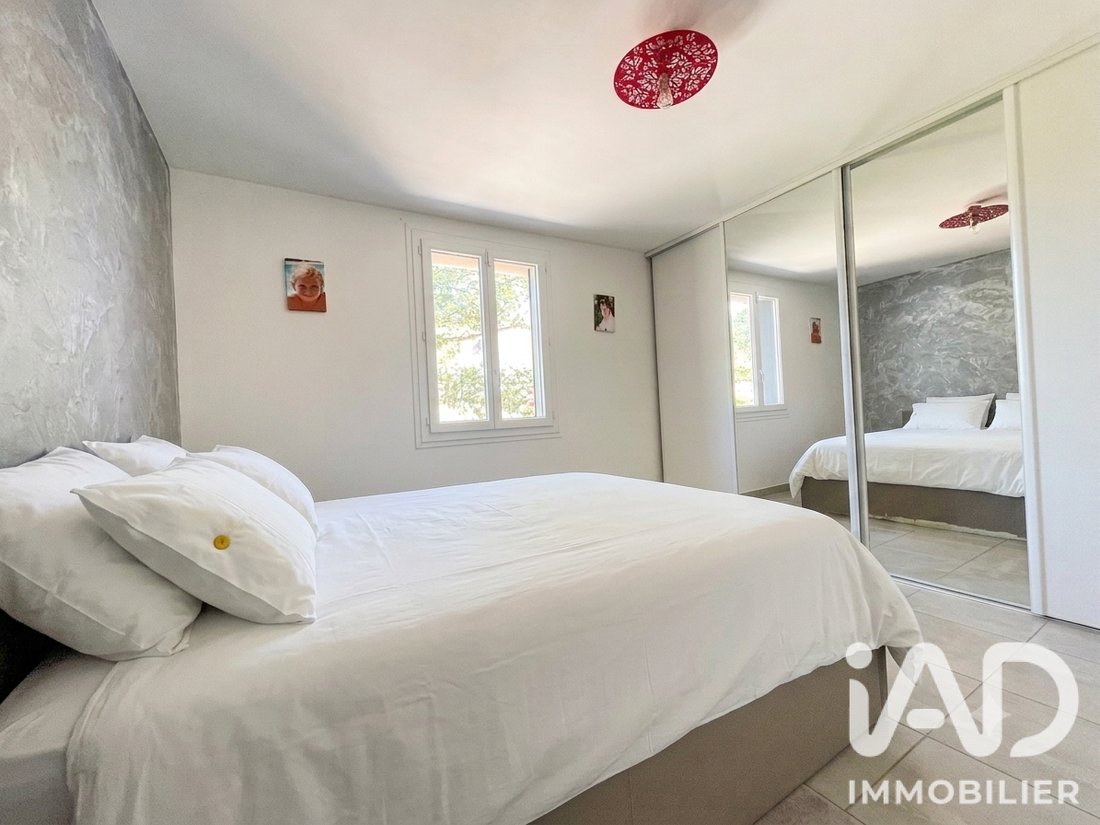 House in Les Freres-Les Cancades-Les Ginestes, Le Beausset, France 4 - 18452694