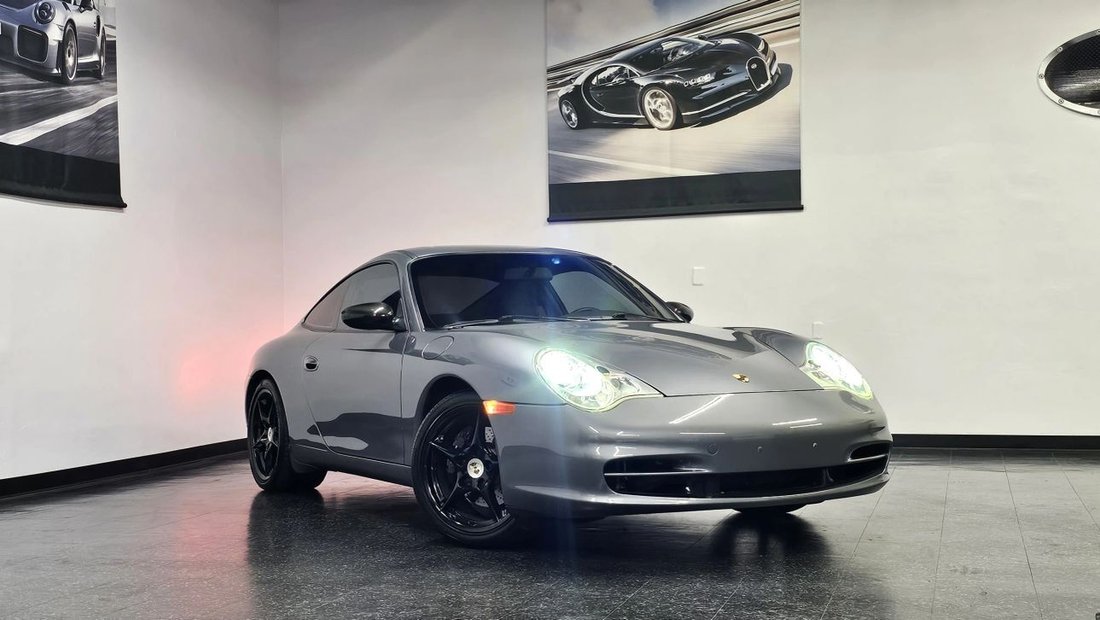 Coupe in San Diego, CA, United States 1 - 18624953
