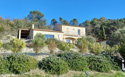 House in Lincel, Saint-Michel-l'Observatoire, France 1