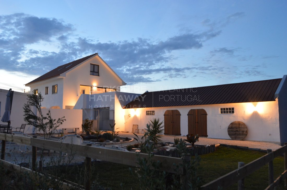 Finca in Santa Maria, Sao Pedro e Sobral da Lagoa, Leiria District, Portugal 2 - 18510111