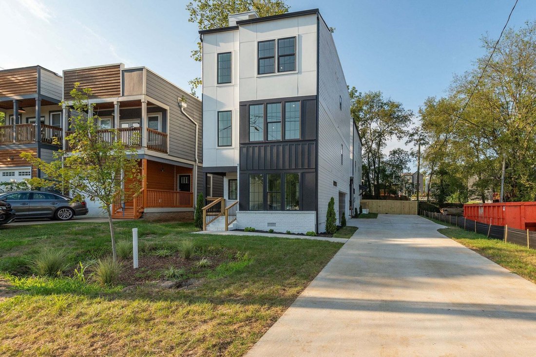 Co Op in Nashville, Tennessee, United States 1 - 18625194