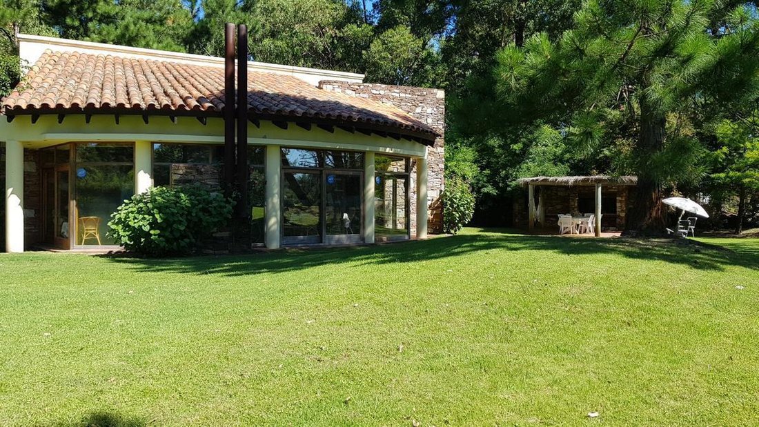 House in Punta Ballena, Maldonado Department, Uruguay 4 - 18625268