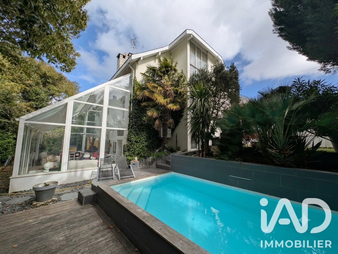 House in Saint Bruno-Saint Augustin, Bordeaux, France 1 - 18589447