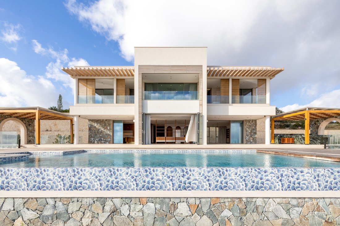 Villa in Akoursos, Paphos, Cyprus 1 - 18620343
