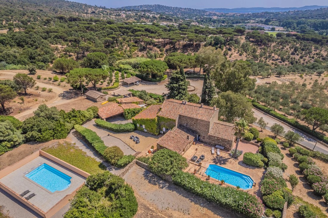 Villa in Le Capet, Sainte-Maxime, France 1 - 18624871