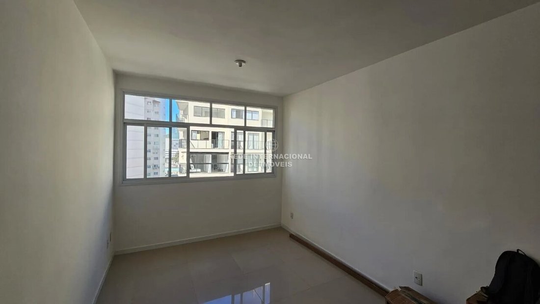Apartment in Enseada do Suá, State of Espírito Santo, Brazil 5 - 18624868