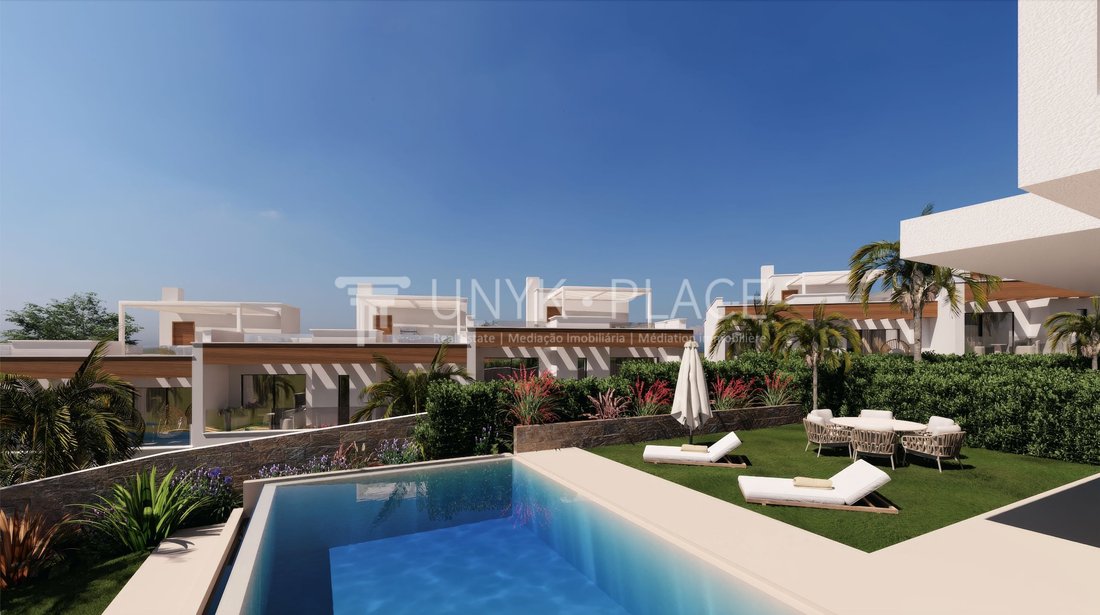 Villa in Alcantarilha, Algarve, Portugal 1 - 18613722