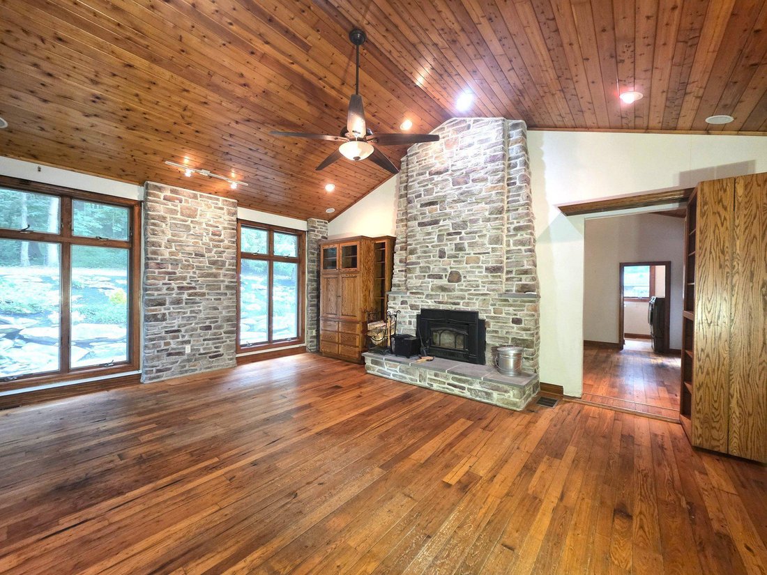 House in Orrtanna, Pennsylvania, United States 4 - 18625035