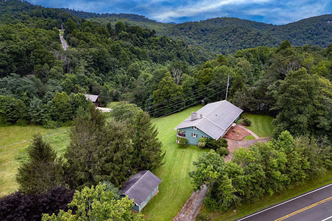 House in Blowing Rock, North Carolina, United States 4 - 18624979