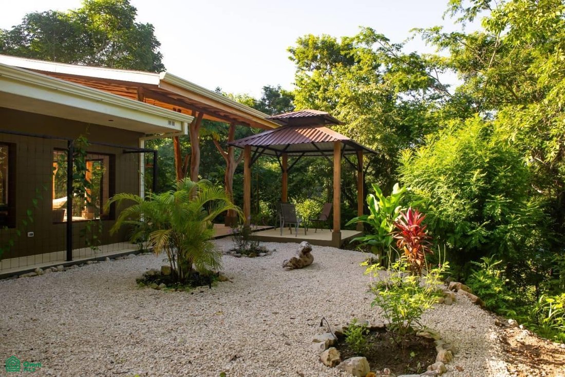 House in Paquera, Puntarenas Province, Costa Rica 1 - 17729072