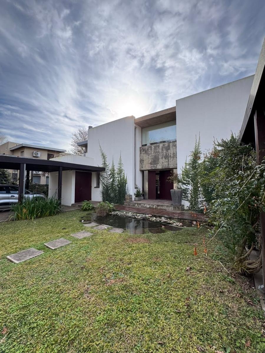 House in Rosario, Santa Fe Province, Argentina 4 - 18625434