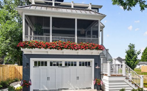 House in Syracuse, Indiana, United States 1