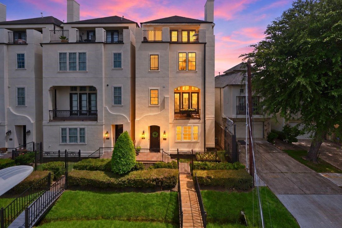 House in Houston, Texas, United States 1 - 18563027