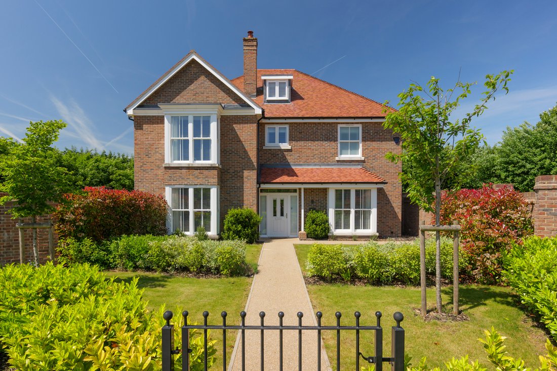 House in Kent, England 2 - 18625874