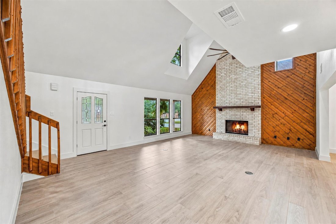 House in Seguin, Texas, United States 4 - 18625414