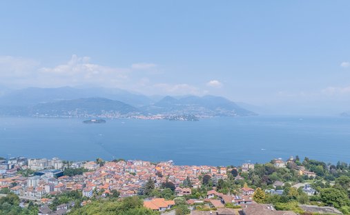 Apartment in Stresa, Piedmont, Italy 1