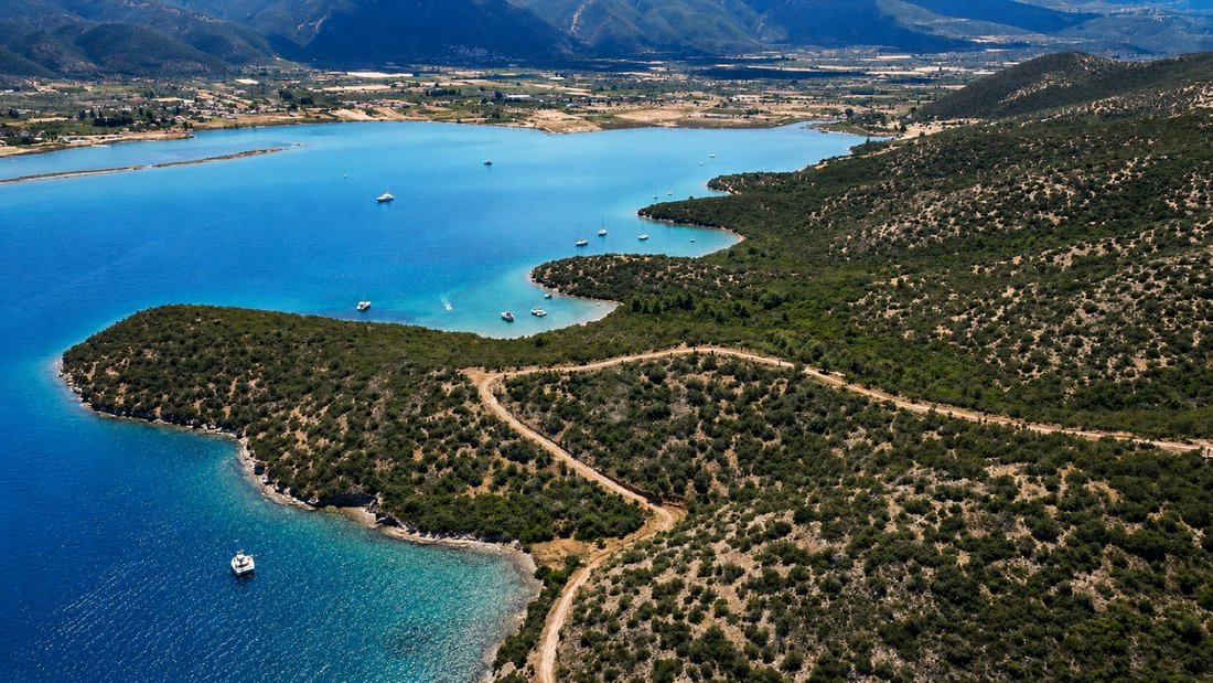Land in Troizinia, Attica, Greece 2 - 18626396