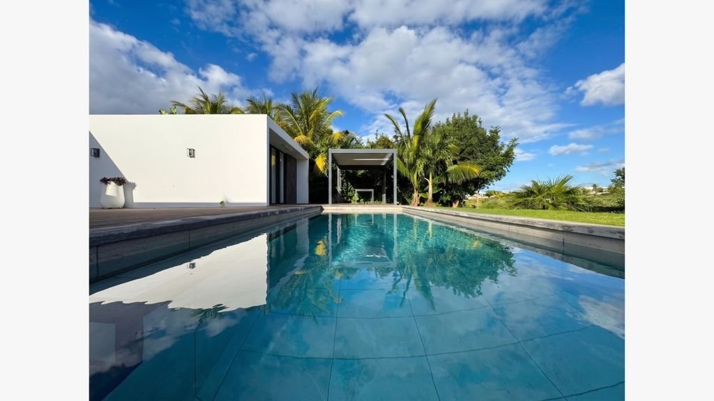 Villa in Rivière du Rempart, Rivière du Rempart District, Mauritius 2 - 18190148