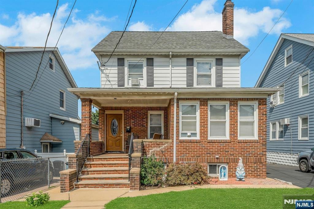 House in North Arlington, New Jersey, United States 2 - 18626868